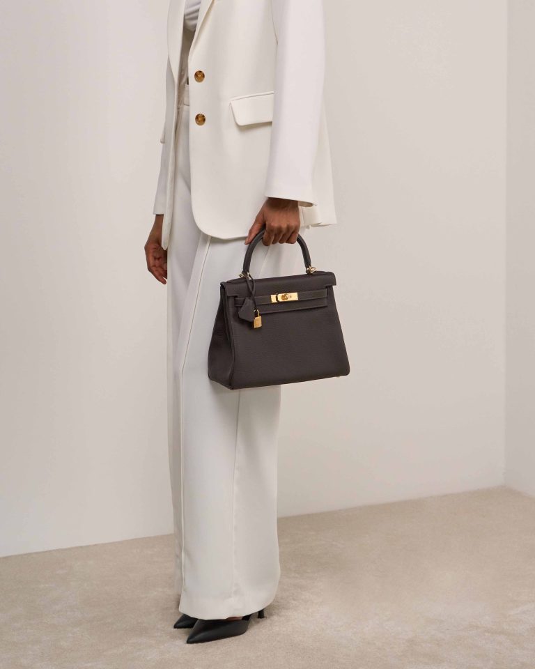 Hermès Kelly 28 Taurillon Clémence Macassar on Model | Sell your designer bag