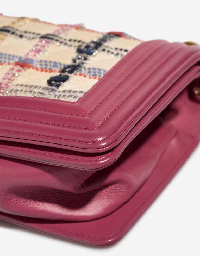 Chanel Boy Small Lamb / Tweed Pink / Beige / Multicolour Signs of wear | Sell your designer bag