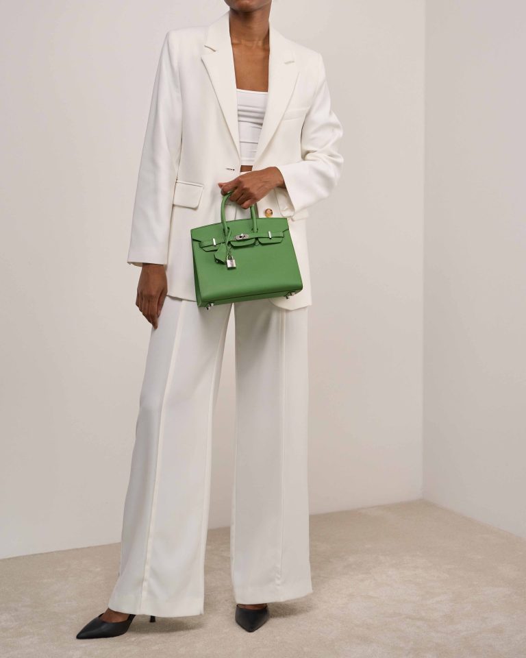 Hermès Birkin 25 Epsom Vert Yucca on Model | Sell your designer bag