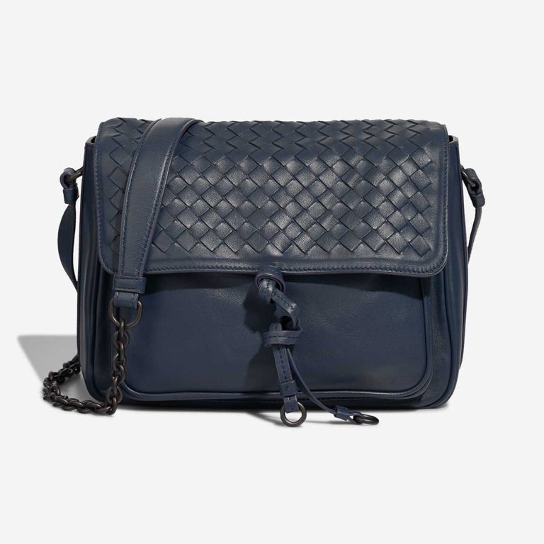 Bottega Veneta Crossbody Bag Medium Lamb Blue Front | Sell your designer bag
