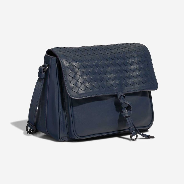 Bottega Veneta Crossbody Bag Medium Lamb Blue | Sell your designer bag