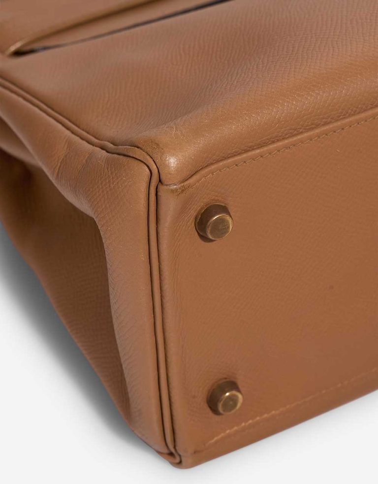 Hermès Kelly 28 Epsom Beige Signs of wear | Sell your designer bag