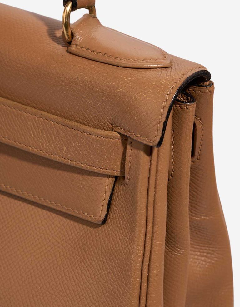 Hermès Kelly 28 Epsom Beige Signs of wear | Sell your designer bag