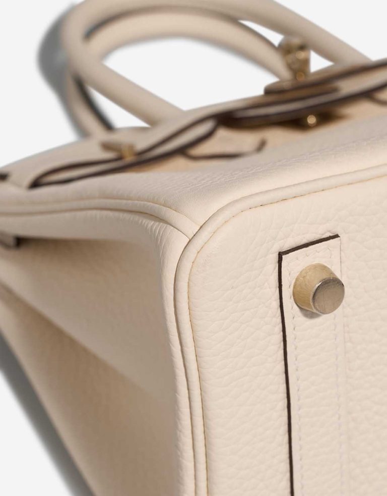 Hermès Birkin 25 Togo Nata / Gris Pâle Signs of wear | Sell your designer bag