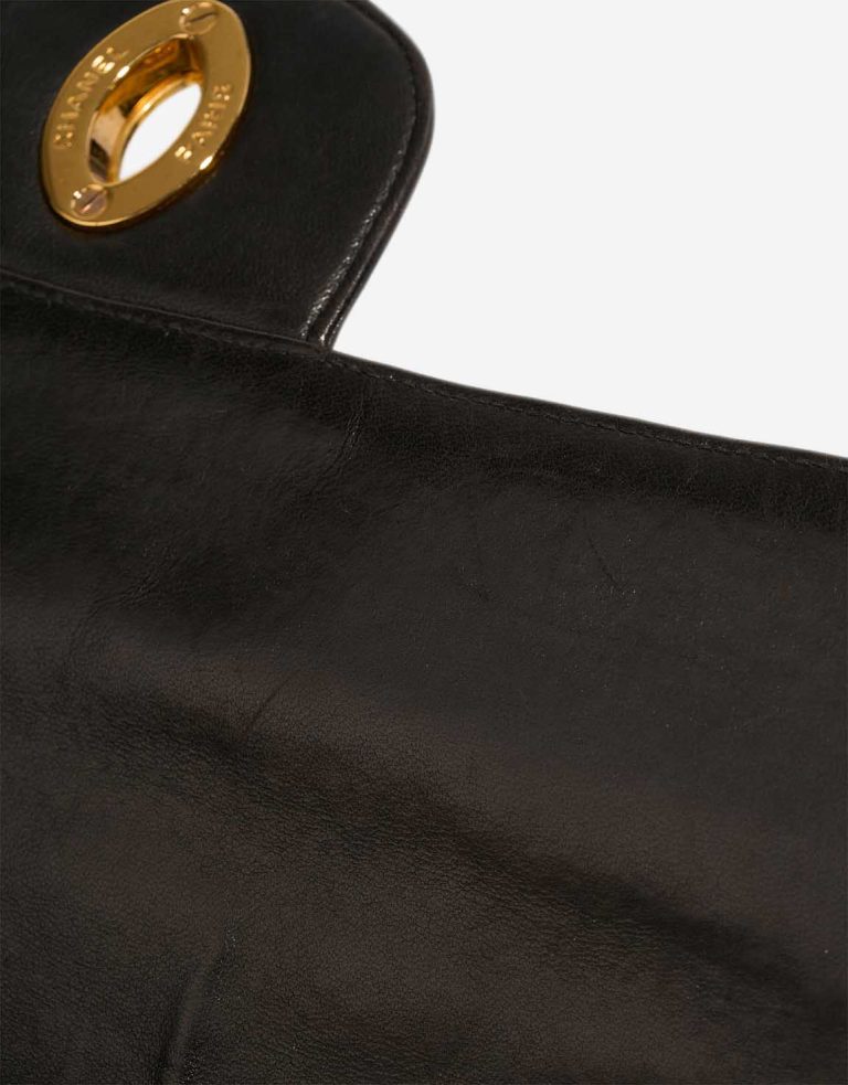 Chanel Timeless Jumbo Lamb Black Signs of wear | Sell your designer bag