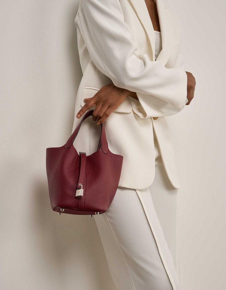 Hermès Picotin 18 Clémence Rouge H on Model | Sell your designer bag