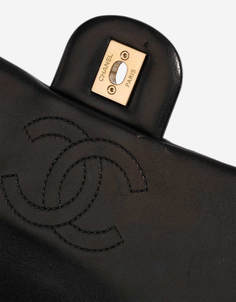 Chanel Timeless Small Lamb Black Signs of wear | Sell your designer bag