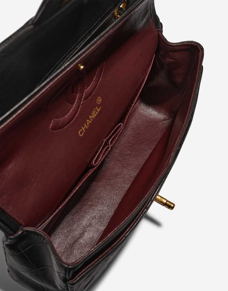 Chanel Timeless Medium Lamb Black Inside | Vendez votre sac de créateur
