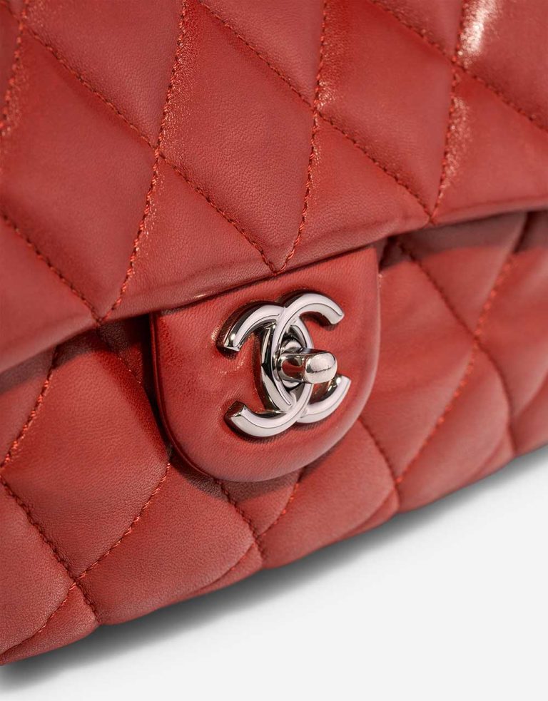 Chanel Timeless Maxi Flap Bag Lamb Red Closing System | Sell your designer bag