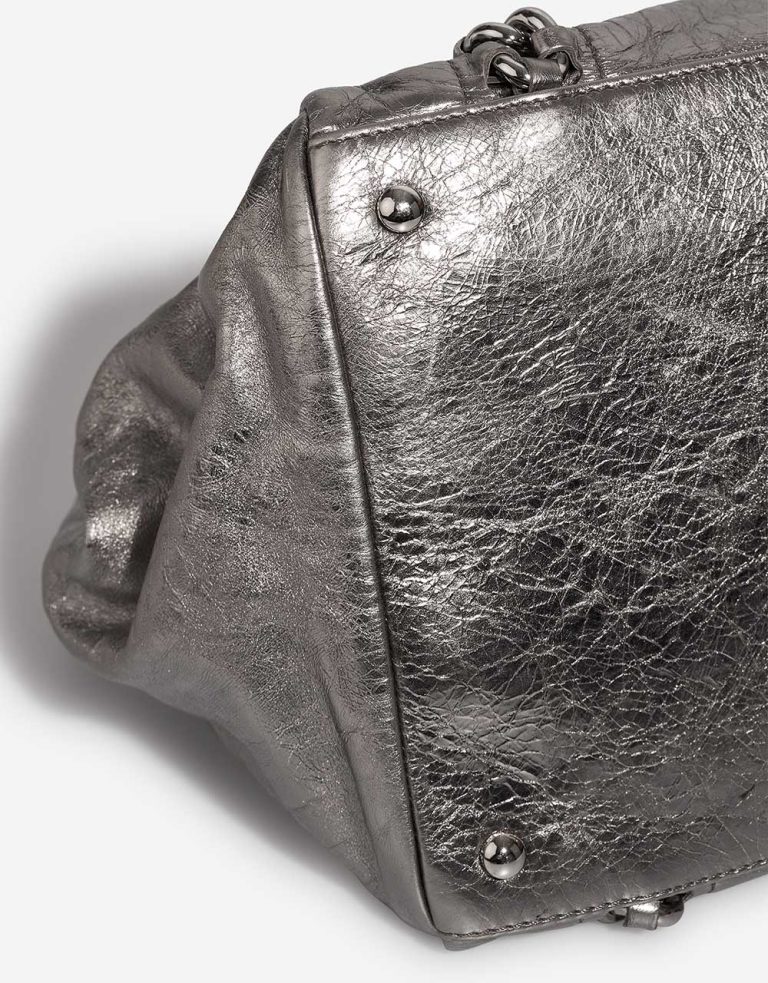 Chanel Shopping Tote Crinkled Calf Silver Metallic Signs of wear | Sell your designer bag