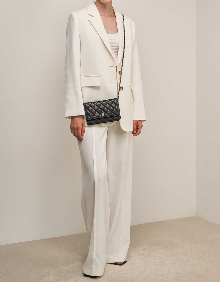 Chanel Wallet On Chain Lamb Black on Model | Sell your designer bag