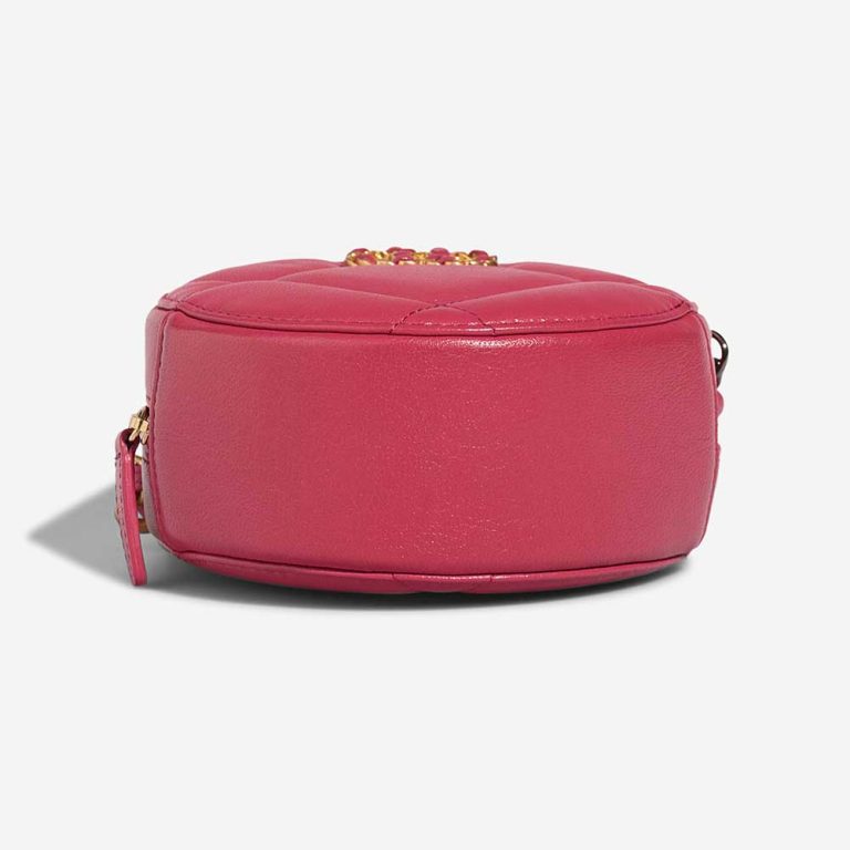 Chanel 19 Round Clutch Lamb Pink | Sell your designer bag