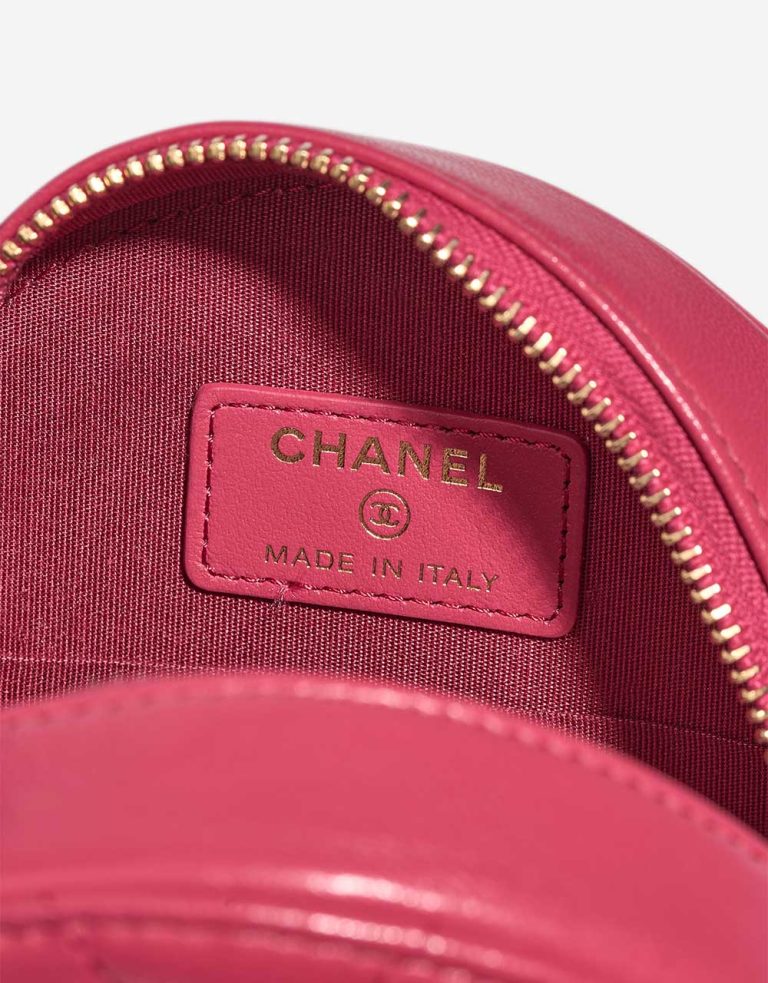 Chanel 19 Round Clutch Lamb Pink Logo | Sell your designer bag