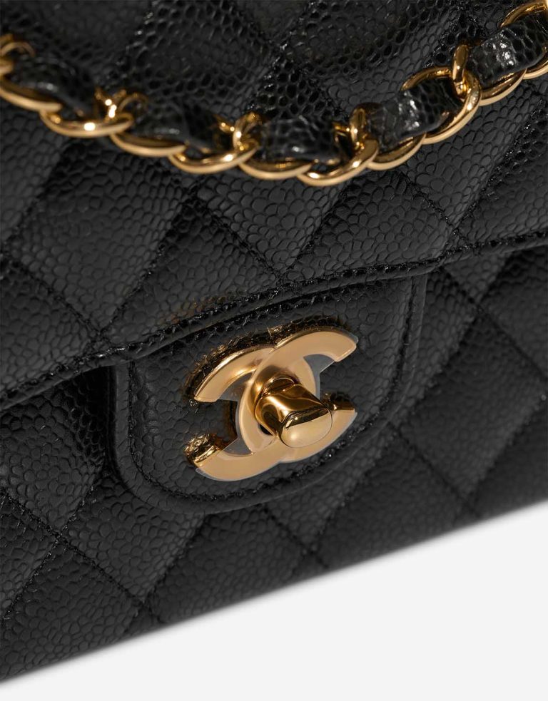 Chanel Timeless Medium Caviar Black Closing System | Sell your designer bag