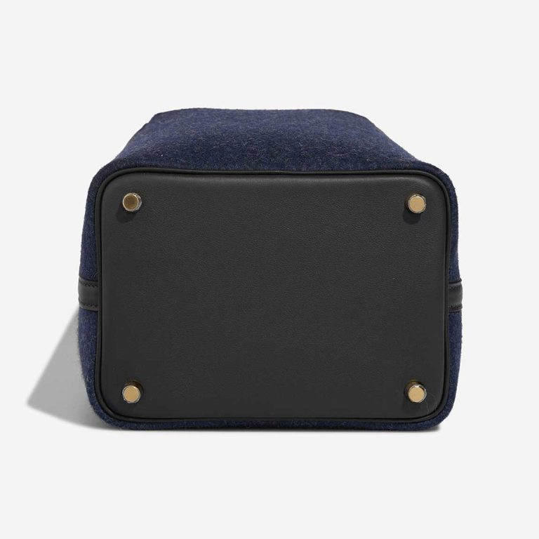 Hermès Picotin 18 Swift / Feutre Wool Bleu Nuit / Caban | Sell your designer bag