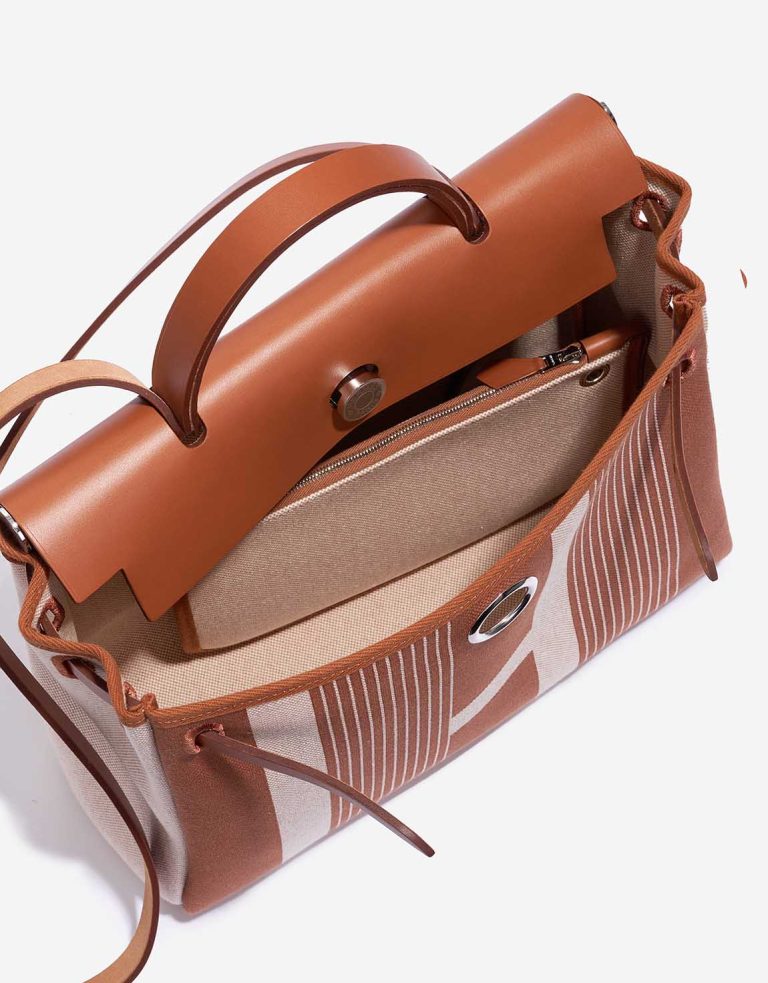 Hermès Herbag 31 Vache Hunter / Toile H Vibration Fauve / Écru / Beige Inside | Sell your designer bag