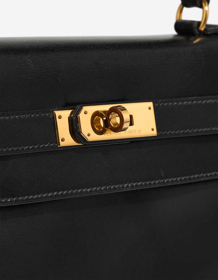 Hermès Kelly 32 Box Calf Black Closing System | Sell your designer bag