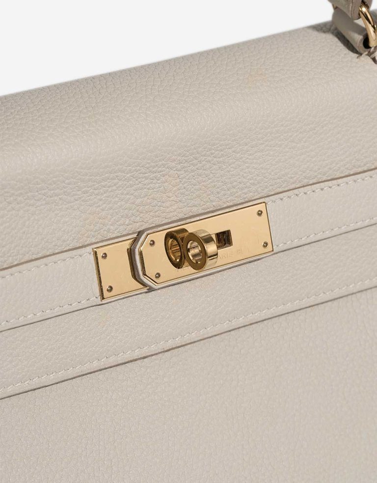 Hermès Kelly 32 Togo Gris Perle Closing System | Sell your designer bag