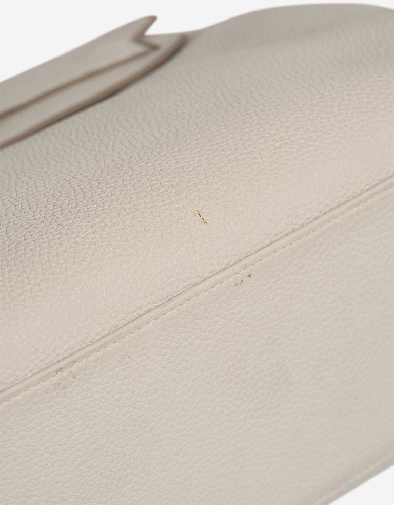 Hermès Kelly 32 Togo Gris Perle Signs of wear | Sell your designer bag
