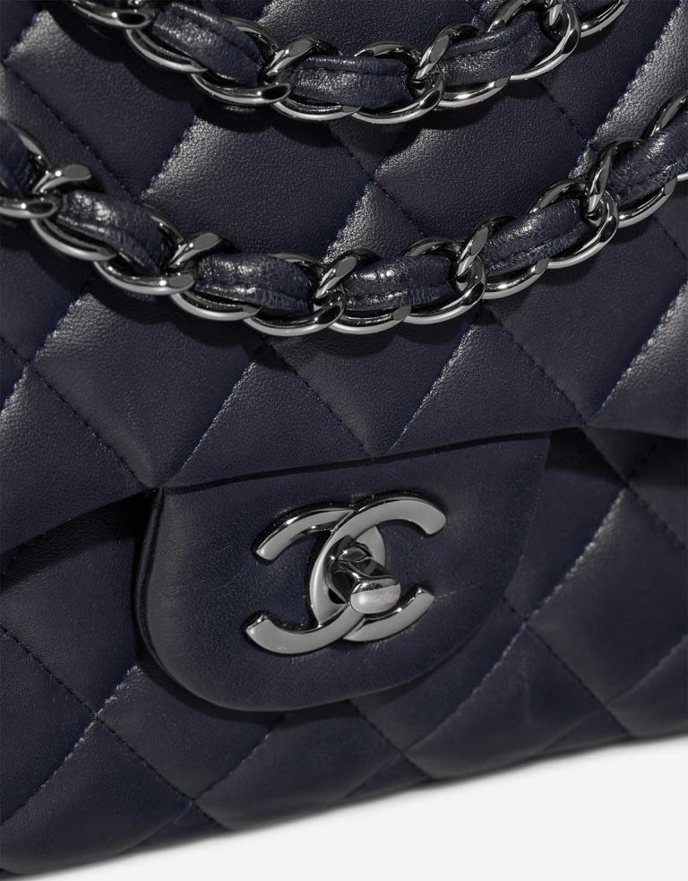 Chanel Timeless Jumbo Lammleder Dunkelblau Verschluss-System | Verkaufen Sie Ihre Designer-Tasche