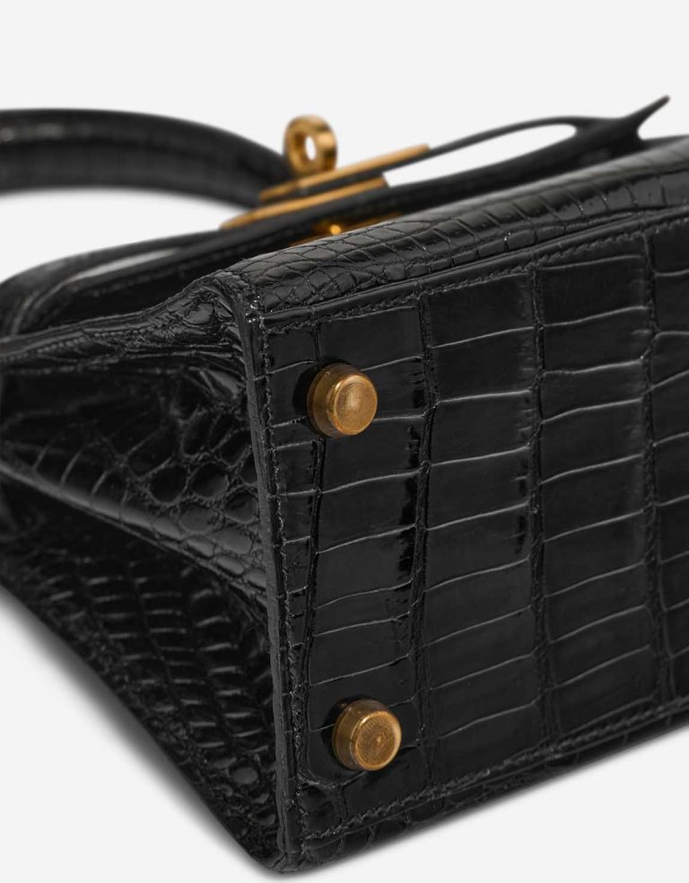Hermès Kelly Mini Porosus Crocodile Black Signs of wear | Sell your designer bag
