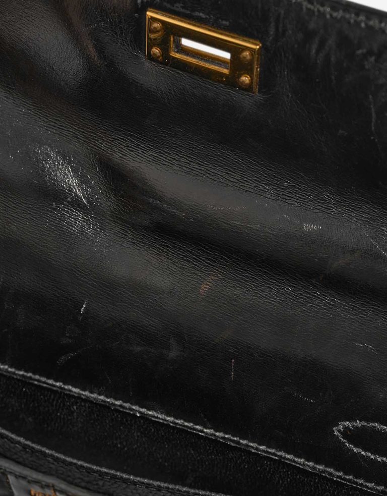 Hermès Kelly Mini Porosus Crocodile Black Signs of wear | Sell your designer bag