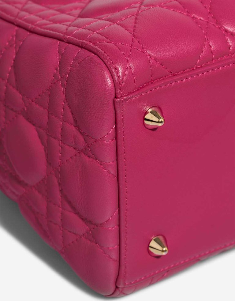 Dior Lady Medium Lamb Pink Signs of wear | Sell your designer bag