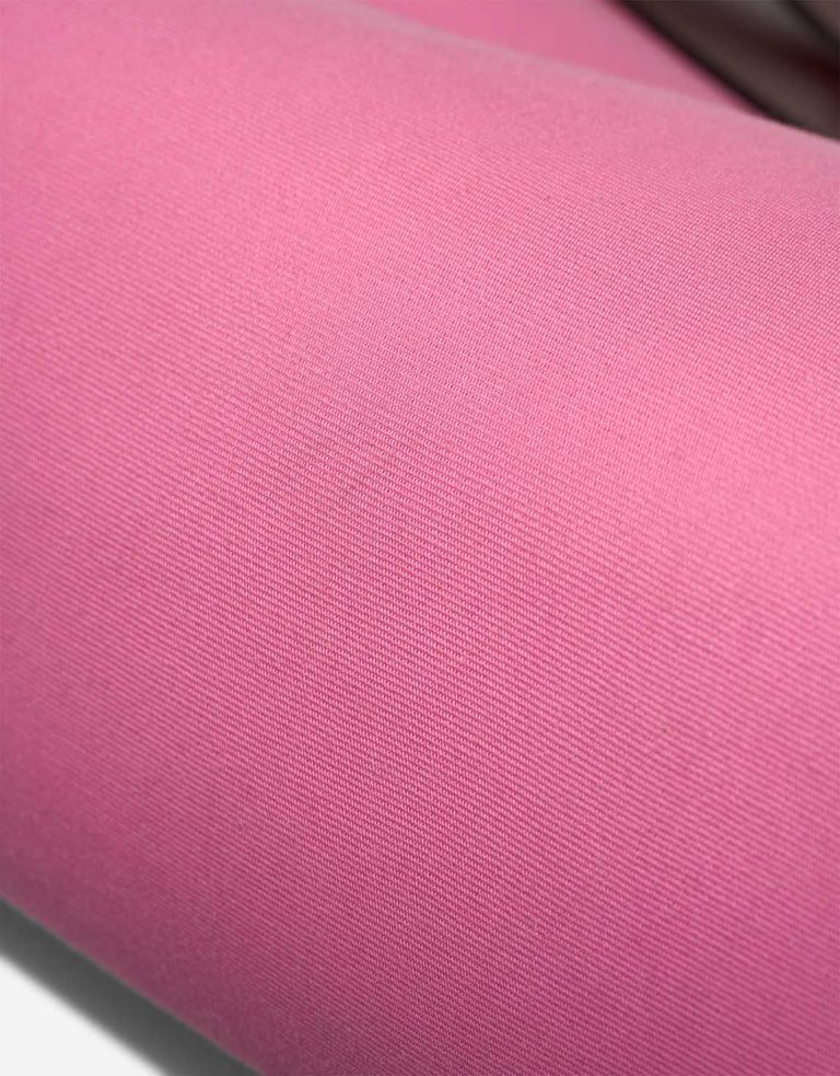Hermès Herbag 31 Vache Hunter / Toile Rouge Sellier / Bubblegum Signs of wear | Sell your designer bag
