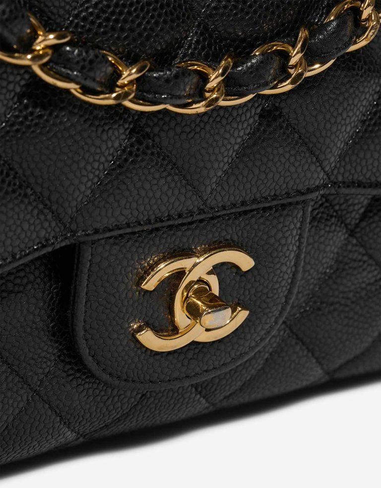 Chanel Timeless Jumbo Caviar Black Closing System | Sell your designer bag