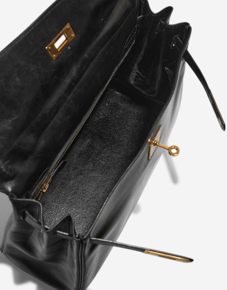 Hermès Kelly 32 Box Black Inside | Sell your designer bag