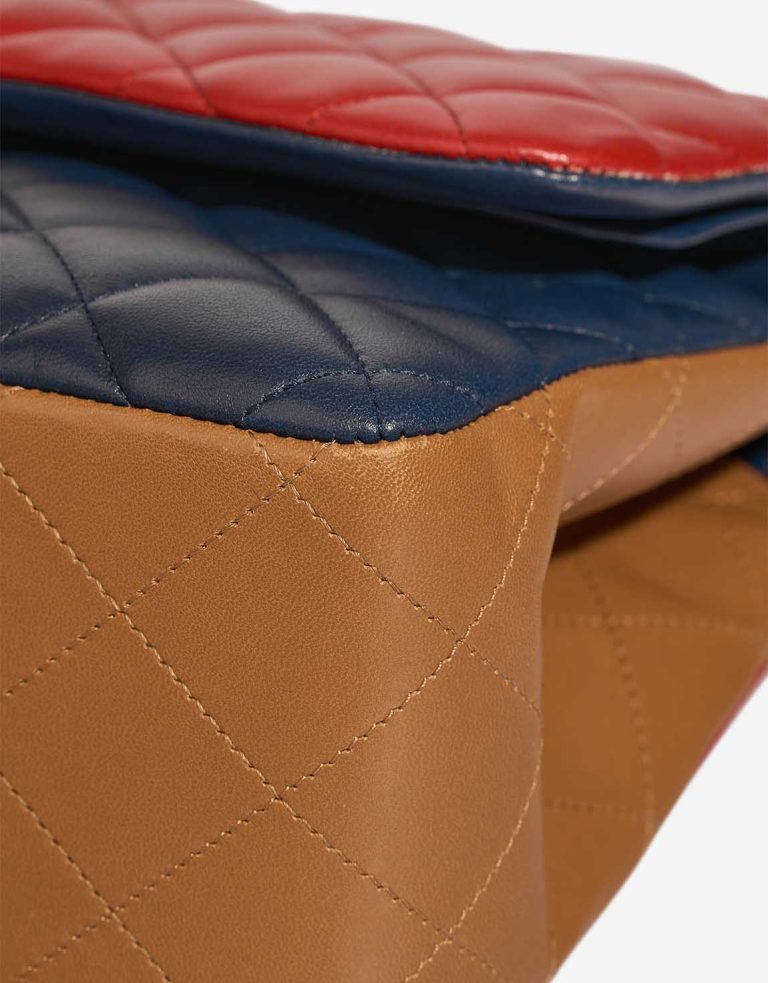 Chanel Timeless Jumbo Lamb Blue / Red / Brown Signs of wear | Sell your designer bag