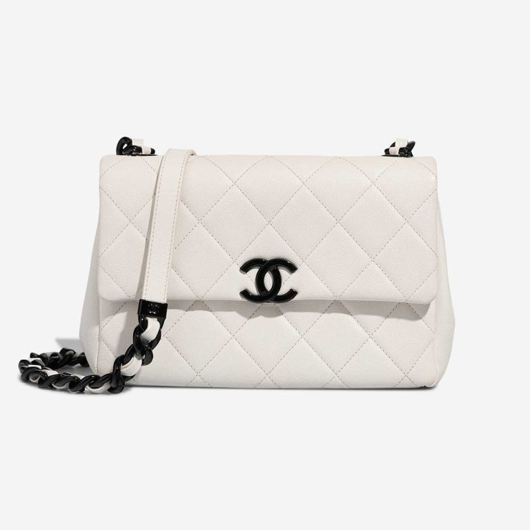 Chanel Flap Bag Medium  Caviar White Front | Sell your designer bag
