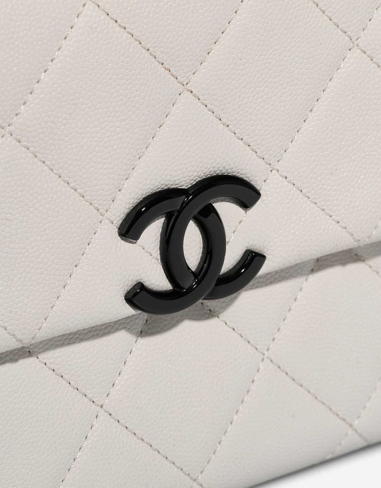 Chanel Flap Bag Medium  Caviar White Closing System | Sell your designer bag