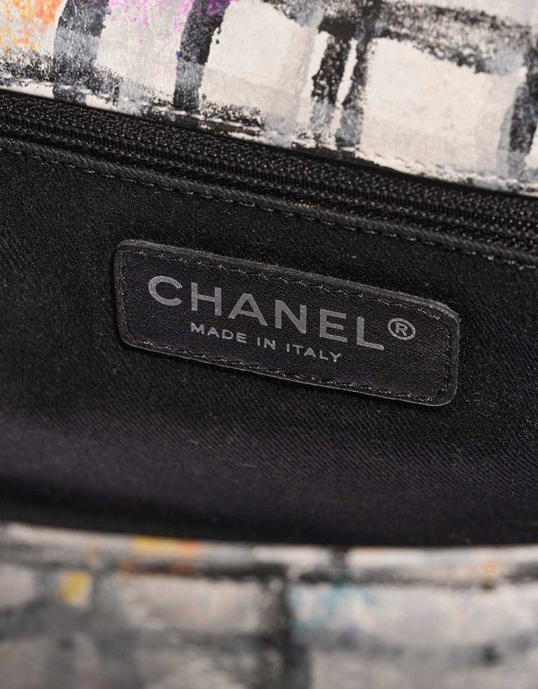 Chanel Timeless Jumbo Lamb White / Multicolour Logo | Sell your designer bag