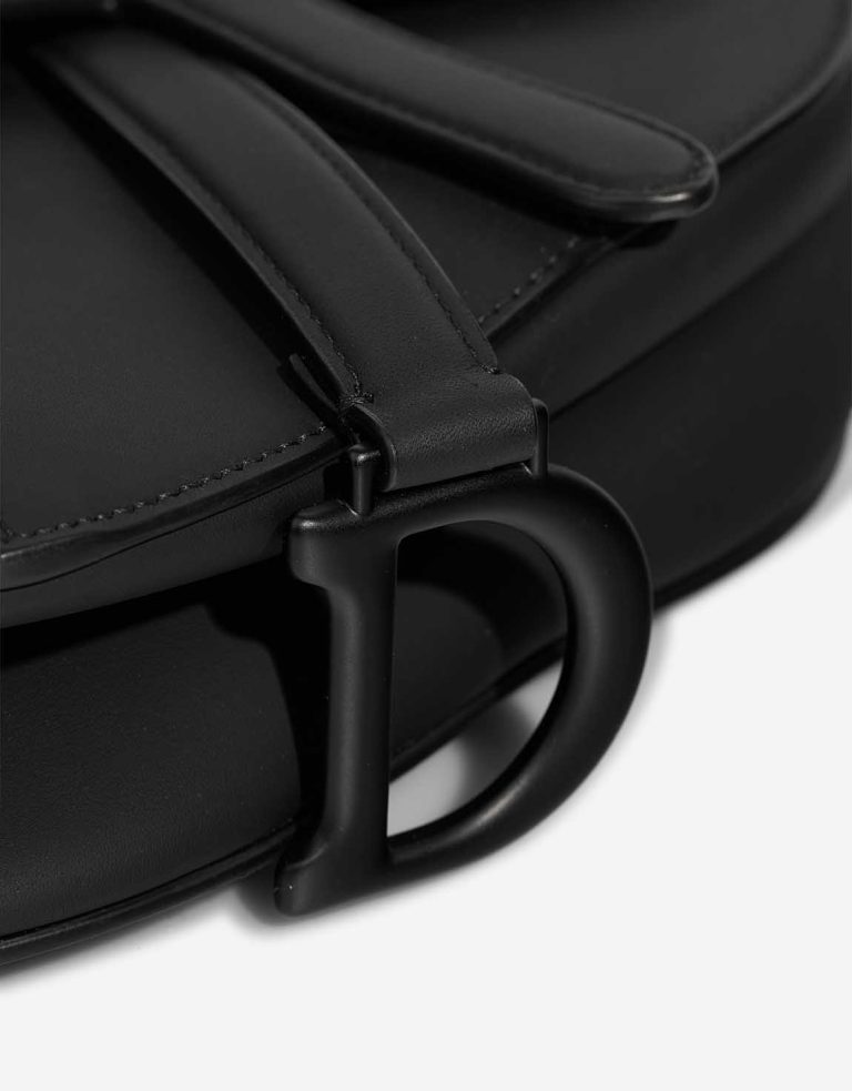 Dior Saddle Mini Calf Black Matte Closing System | Sell your designer bag