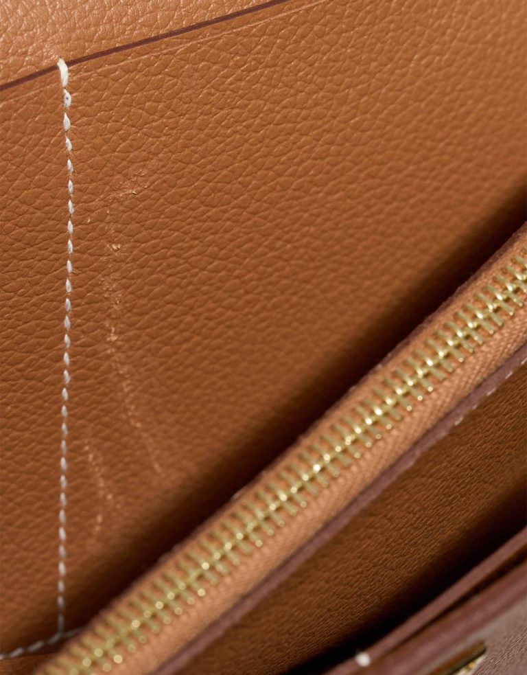 Hermès Kelly To Go Evercolor Gold Signs of wear | Sell your designer bag