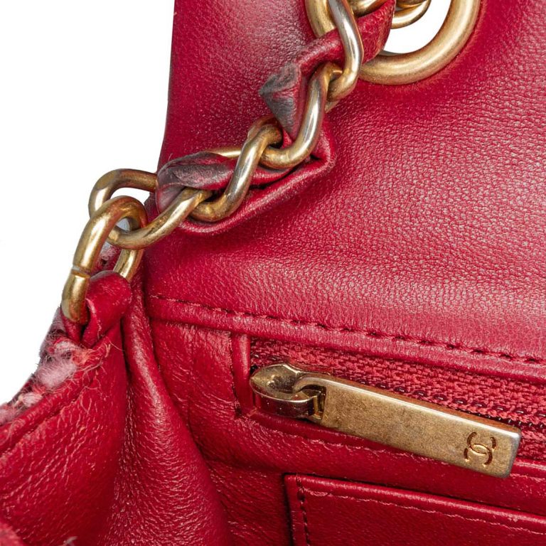 Chanel Timeless  Mini Rectangular Tweed Red / Rose / Black Signs of wear | Sell your designer bag