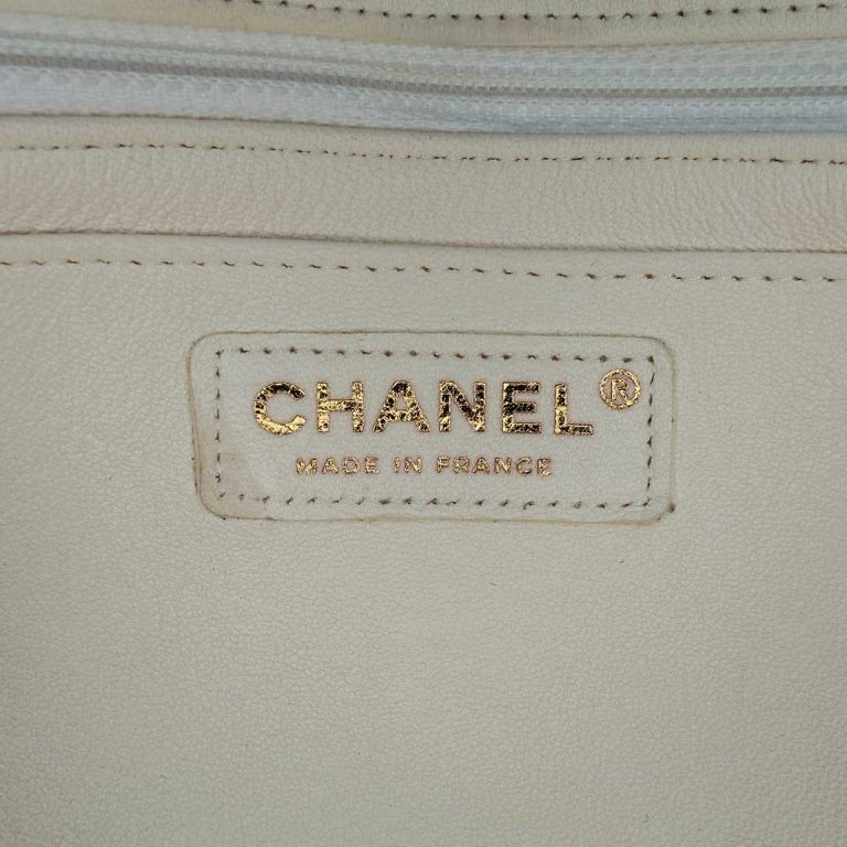 Chanel Timeless Medium Calf / Wool White / Black Logo | Sell your designer bag