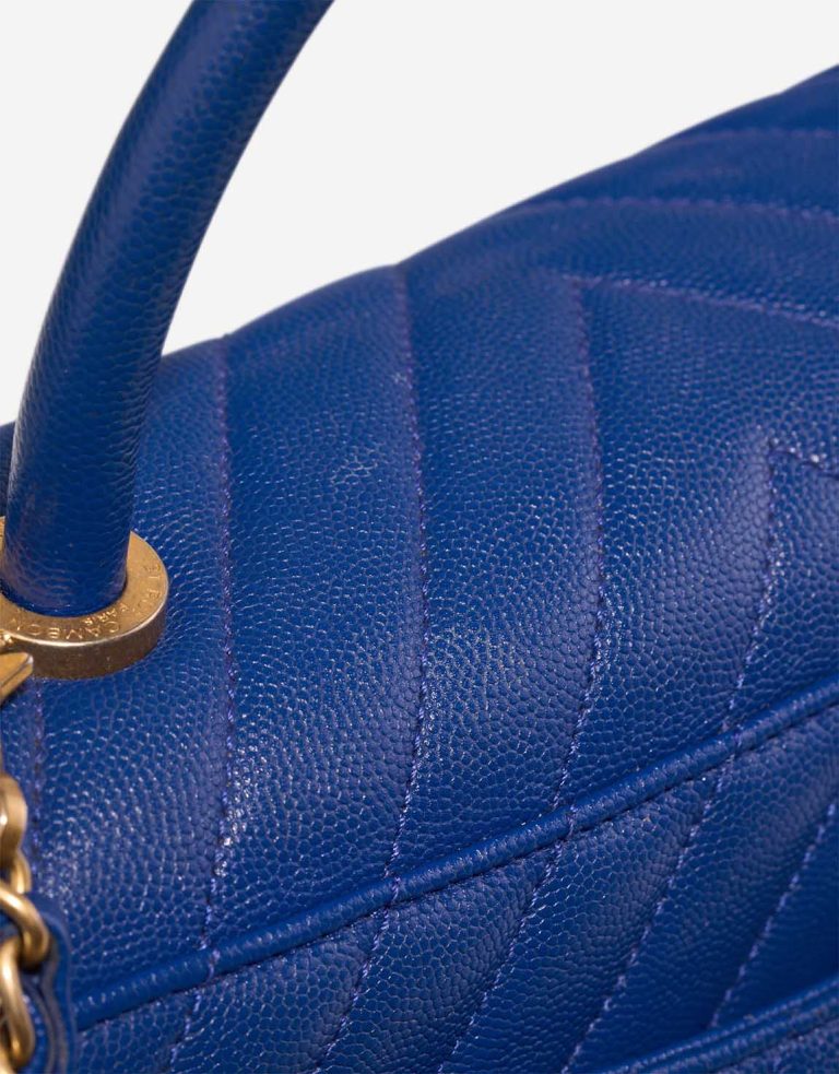 Chanel Timeless Handle Chevron Medium Caviar Deep Blue Signs of wear | Sell your designer bag