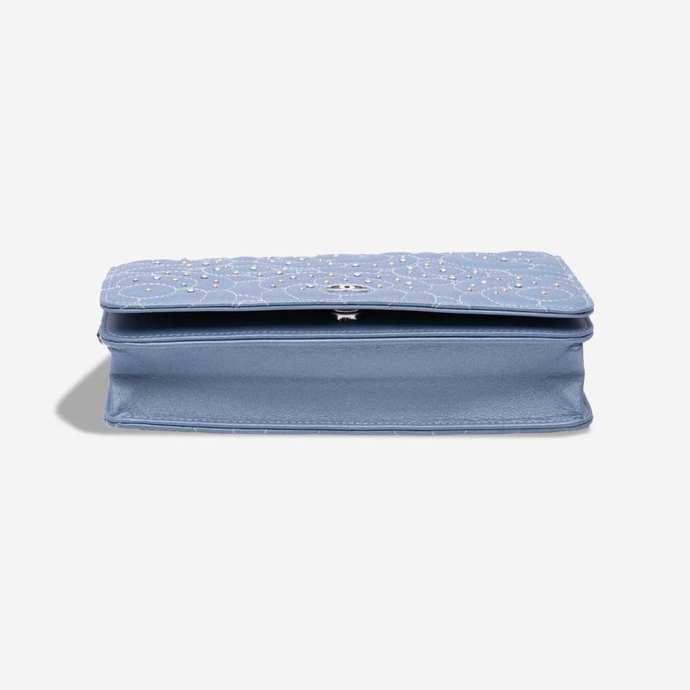 Chanel Wallet On Chain Camelia Lamb / Studs Light Lilac | Sell your designer bag