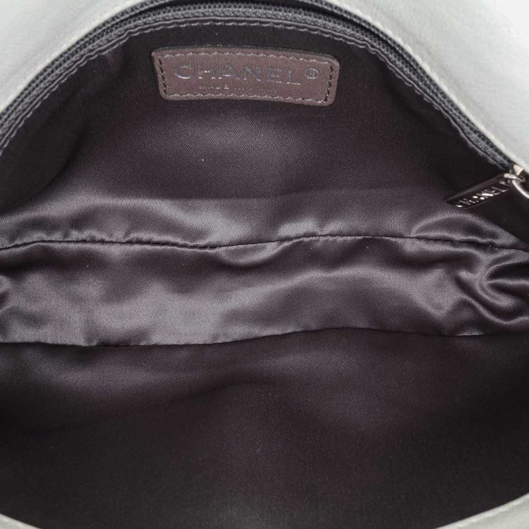 Chanel Pearl Obsession Flap Bag Lamb White Inside | Sell your designer bag