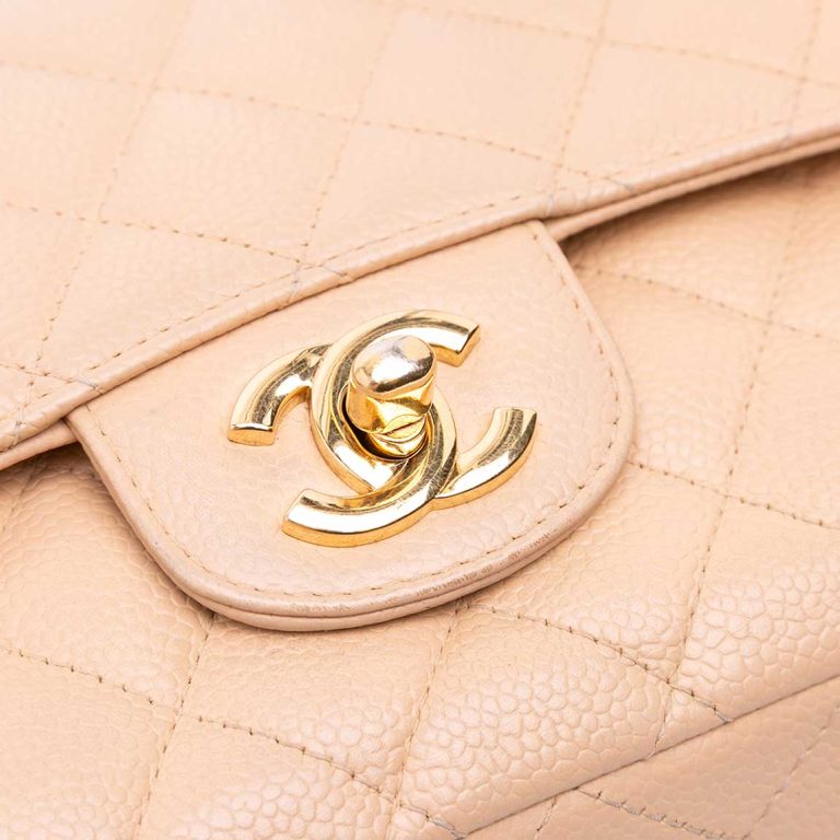 Chanel Timeless Medium Caviar Light Beige Closing System | Sell your designer bag