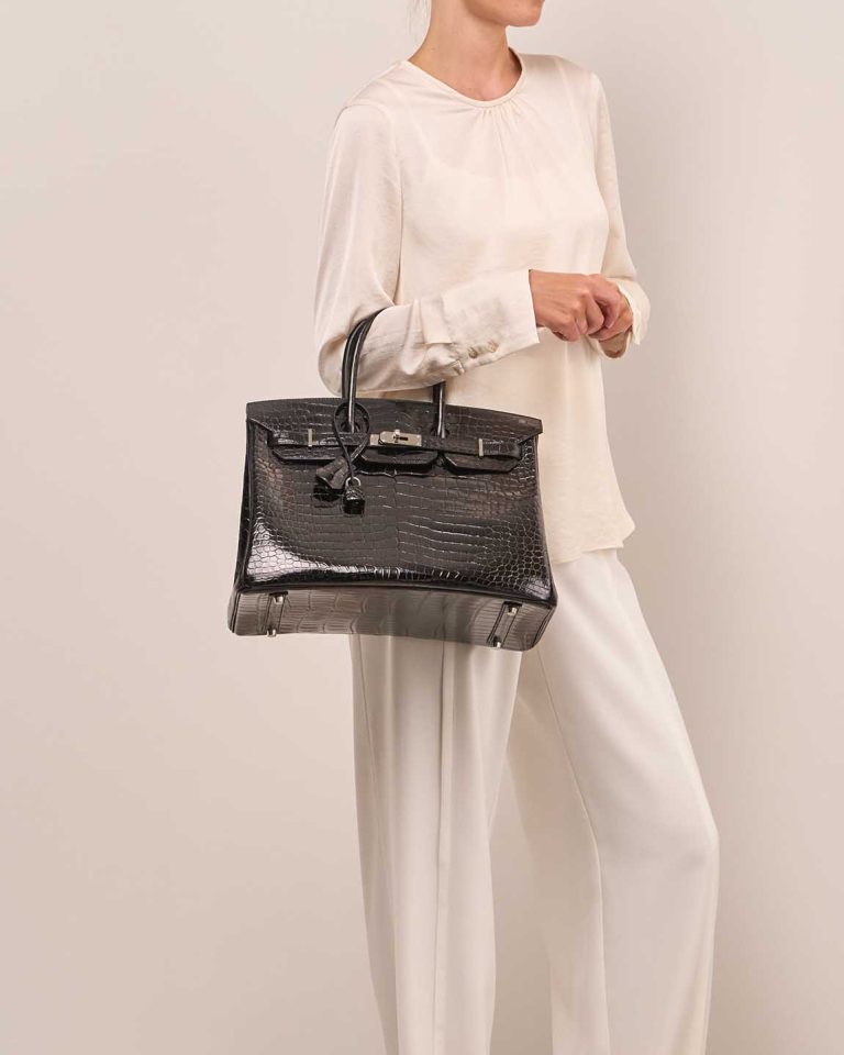 Hermès Birkin 35 Porosus Crocodile Black Front | Sell your designer bag