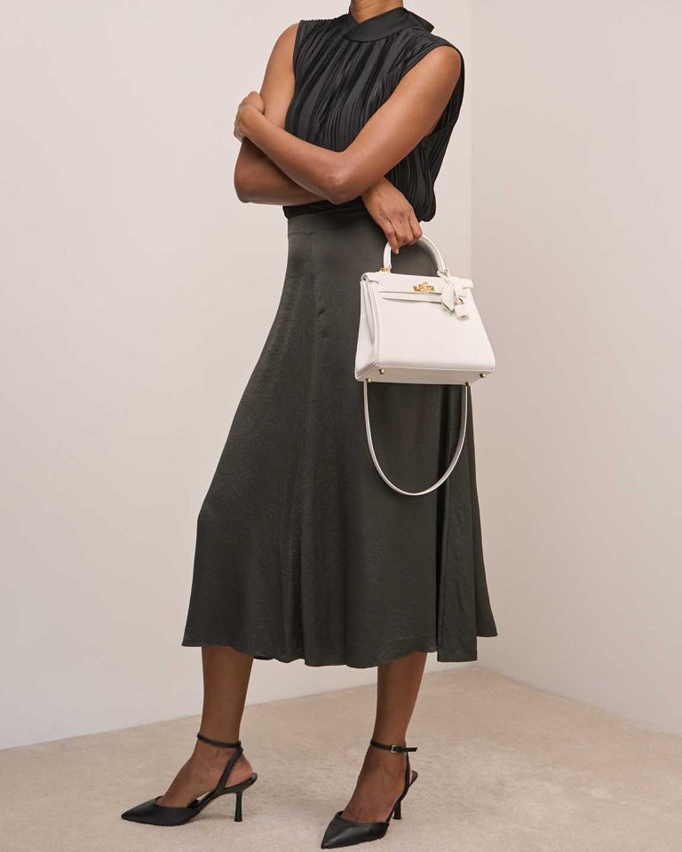 Hermès Kelly 25 Swift New White Front | Sell your designer bag