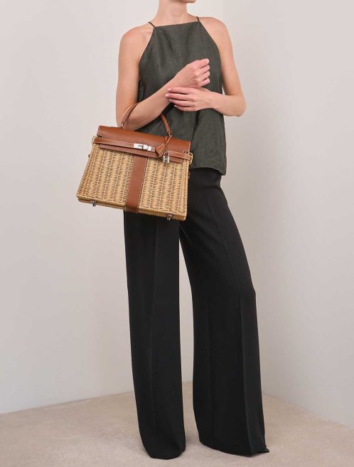 Hermès Kelly Picnic 35 Barenia / Osier Beige / Brown on Model | Sell your designer bag