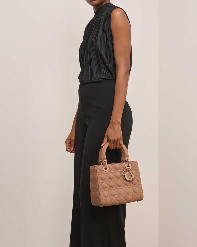 Dior Lady Medium Lamb Beige Rosé Front | Sell your designer bag