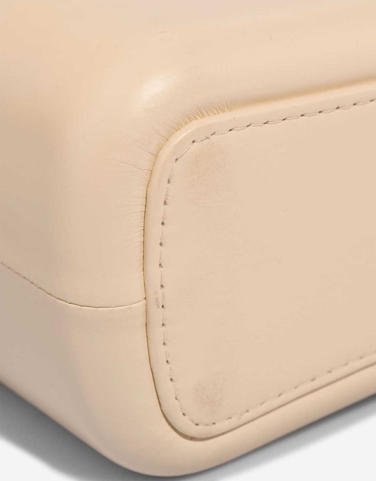 Chanel Gabrielle Medium Tweed Beige Signs of wear | Sell your designer bag