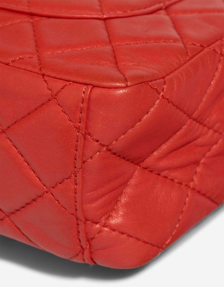 Chanel Timeless Jumbo Lamb Red Signs of wear | Sell your designer bag