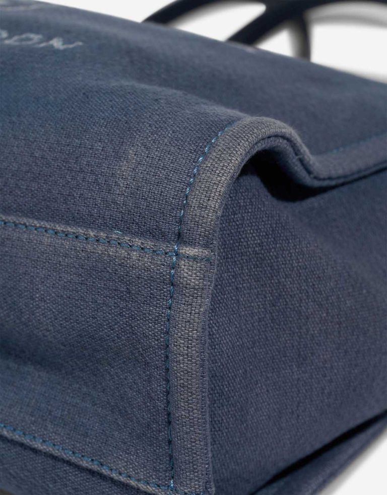 Chanel Deauville Small Canvas Blue Signs of wear | Sell your designer bag