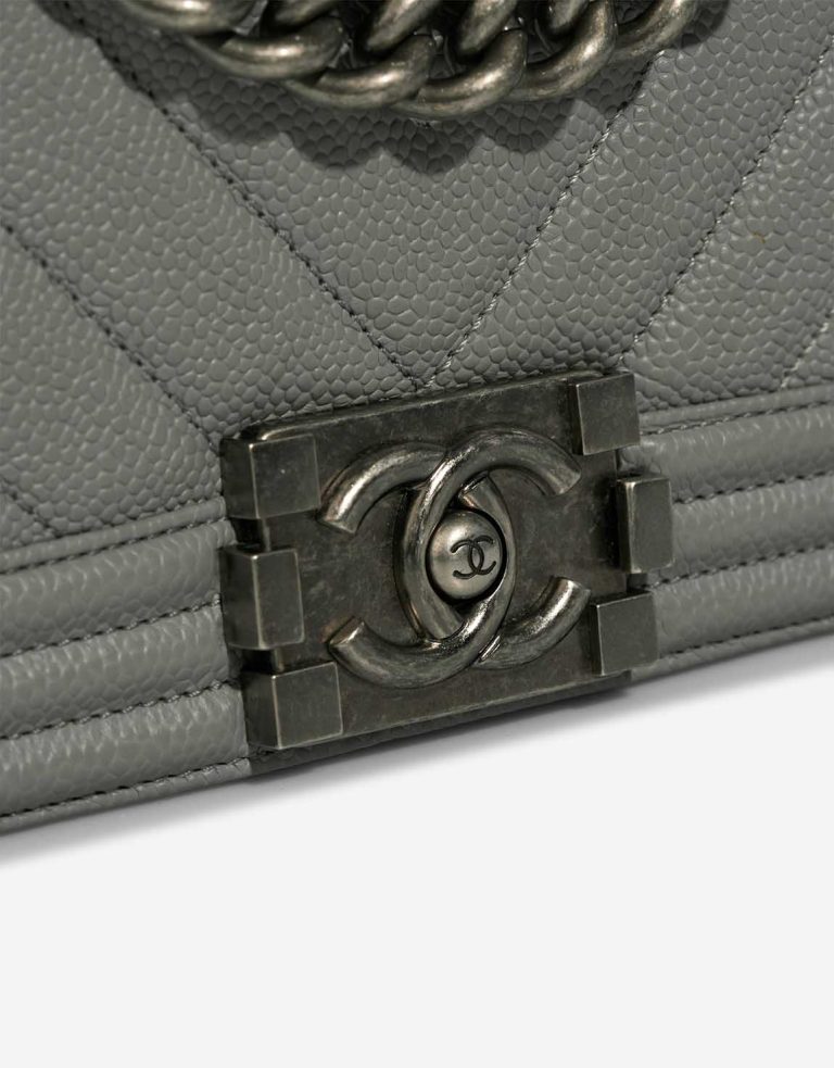 Chanel Boy Small Caviar Grey Closing System | Sell your designer bag